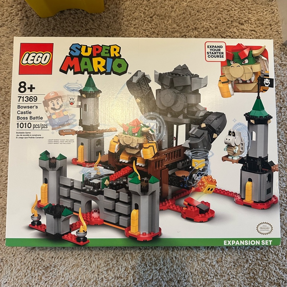 LEGO Super Mario Bowser's Castle Expansion Set - Red, Green, Gray